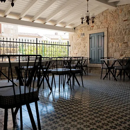 Hotel Karga *